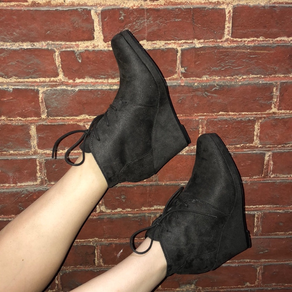 Black booties🍂🍁